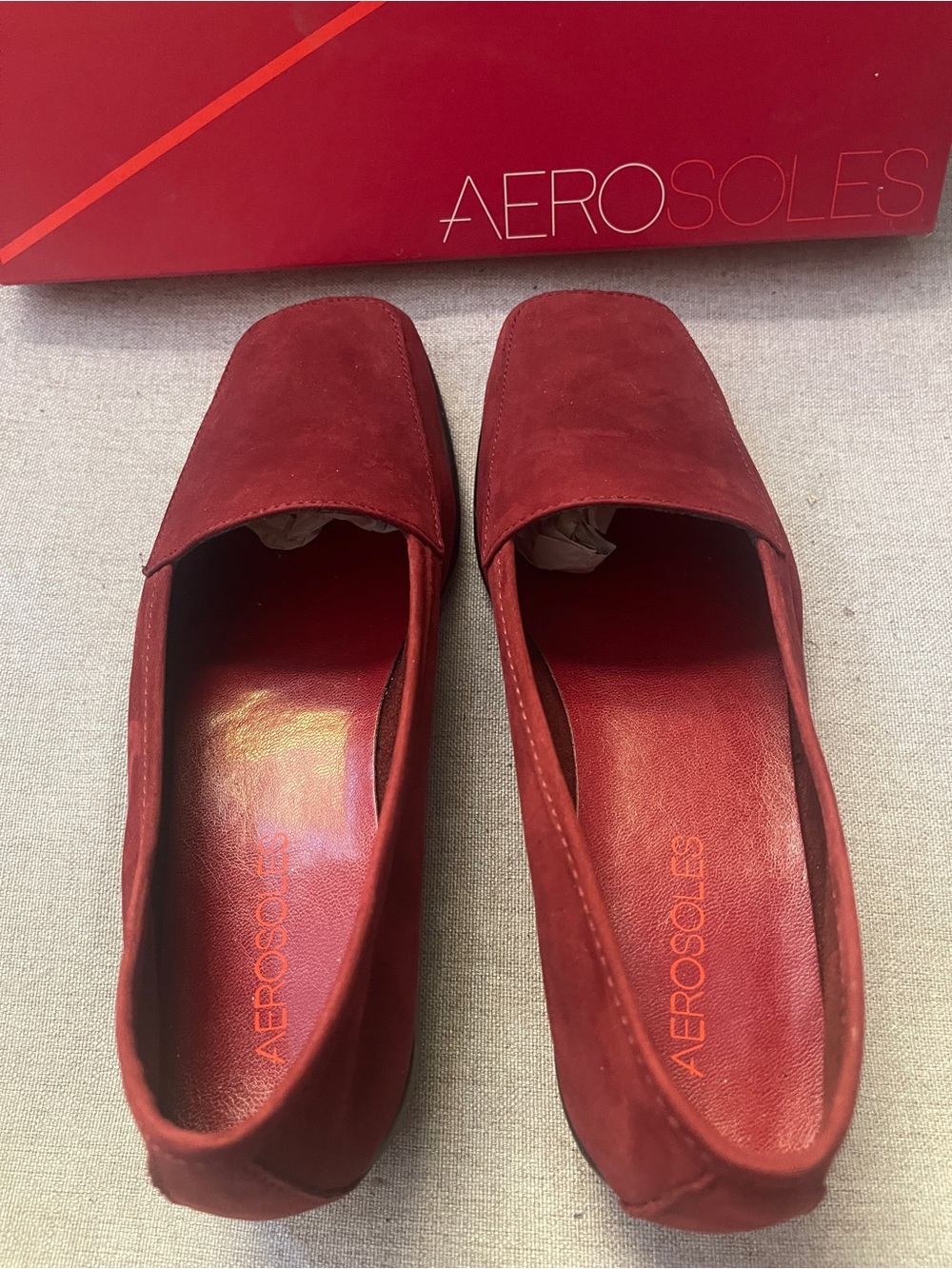 AEROSOLES Burgundy Red Suede Square-Toe Slip-On Loafers